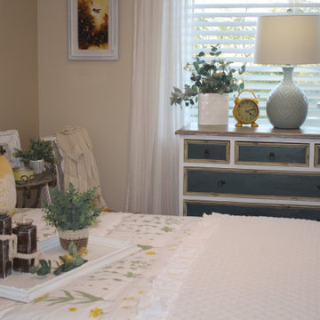 Cottage with a Touch of Farmhouse