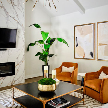 Cresta Bella - Furnishings, Lighting, Wallpaper and Wood Accent Walls