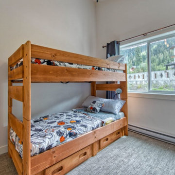 Burfield Dr Duplex 1305