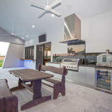 outdoor kitchen