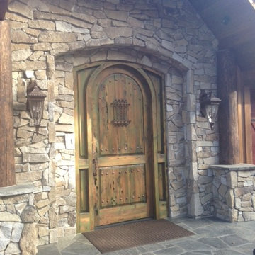 Hansel & Gretel Lake CDA Cabin Entry