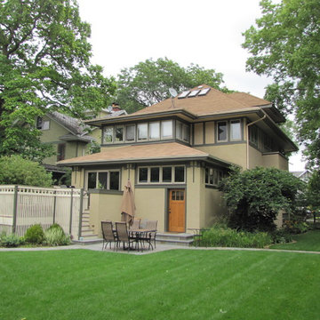 Renovation in Frank Lloyd Wright Historic District