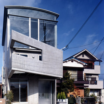 M4-HOUSE