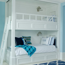 Camphouuse bunkroom