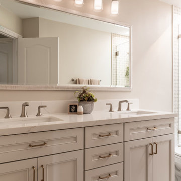 Via Canarias Guest Bathrooms