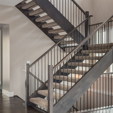 Praise Modern Acreage on Golf Course