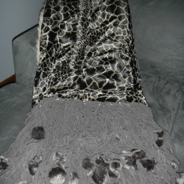 Desert Wolf Faux Fur Throw