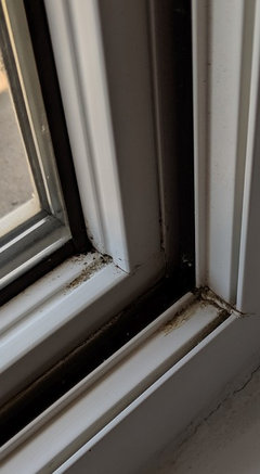 Casement window not closing