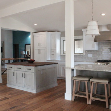 Magic on Larkmont-Contemporary Renovation