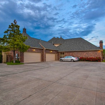 12416 Carriage Way Oklahoma City, OK - Wyatt Poindexter Keller Williams Elite