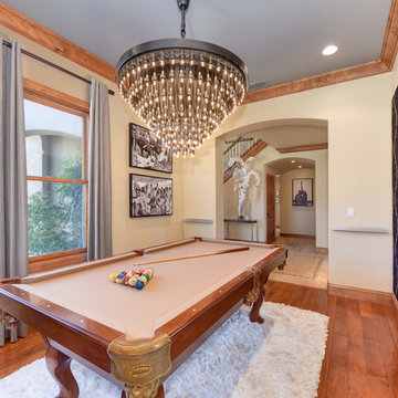 Foyer & Billiards