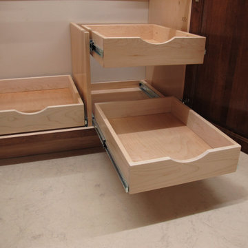 Heartland Design Grunwald Guest Vanity