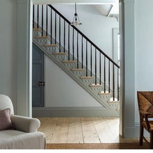 Stairs/Hall