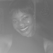 Ayanna Genas's photo