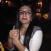 Stephanie Caruana's photo