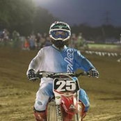 Taylor Hart's photo