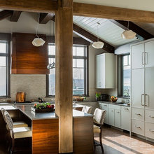 kitchen cabinets/backsplash