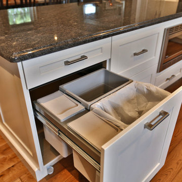 Modern Kitchen Burlington Ontario