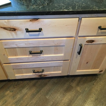 Knotty Maple