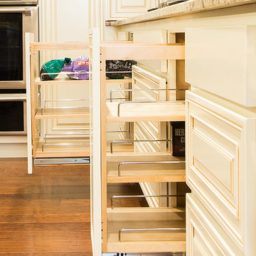 Moralez Kitchen