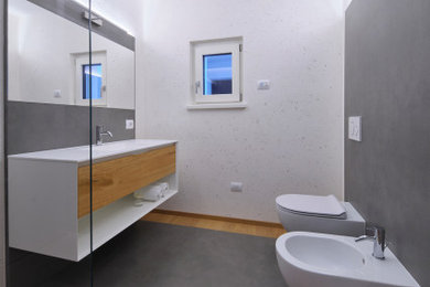 Foto di una stanza da bagno minimal