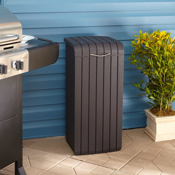 Copenhagen 30 Gallon Wood Style Outdoor Trash Can, Brown