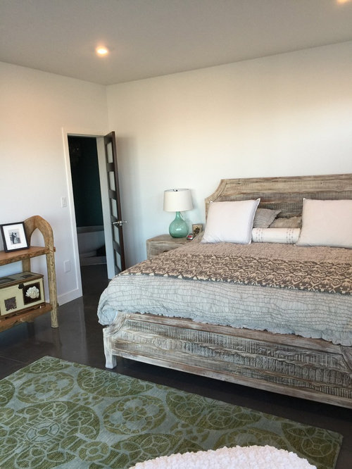 Wallpaper for wall behind master bed