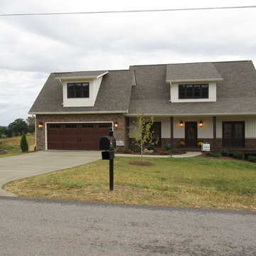 737 Hales Chapel Rd