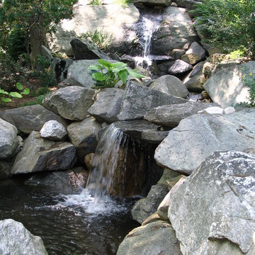 Wisecup Hugh Water Feature - Westport