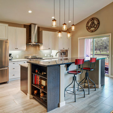 826 Stonehaven Dr.