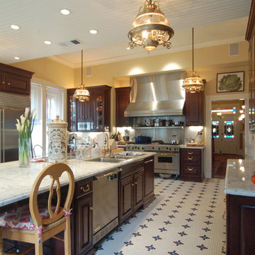 San Luis Kitchen, Victorian Historic Home