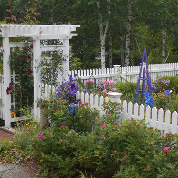 White Picket Fence - Goffstown, NH