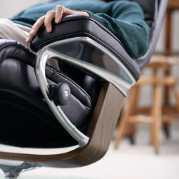 Stressless View Recliner - Recliner Chairs