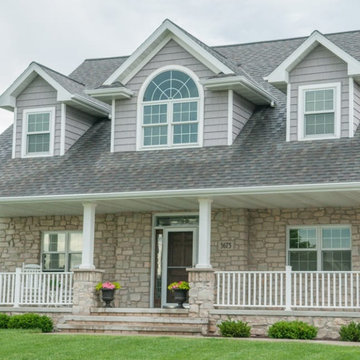 Bellevue Natural Thin Stone Veneer Front Porch