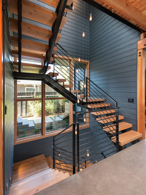 Rustikale Holztreppen Ideen, Design & Bilder | Houzz