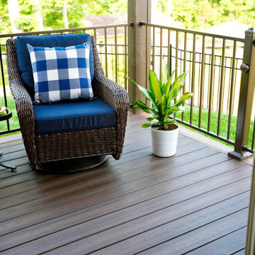 Ridge Premium Color Combination Deck with S110 Steel Railing