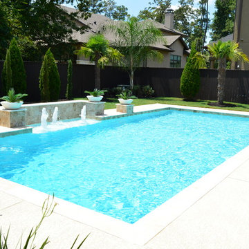 Traditional yet modern Pool