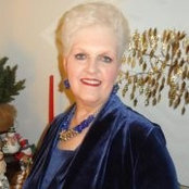 Shirlee Jones's photo