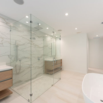 Contemporary Home - 10