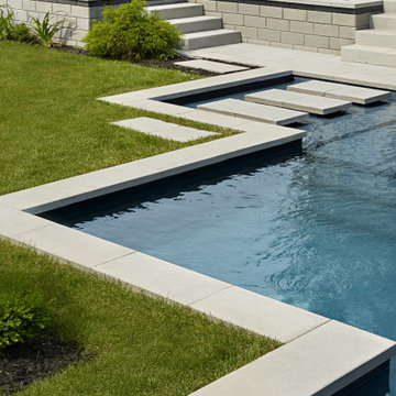 Poolside Paradise in St-Jean-sur-Richelieu, QC