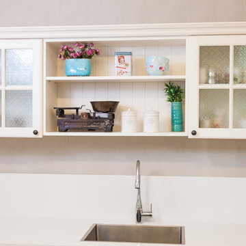 Shabby chic polymer kitchen cabinet