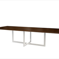 Dinnig Table With  2 Extension Leaves - Dining Tables