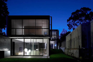 This is an example of a contemporary two-storey exterior in Sydney.