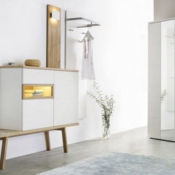Fox Hallway 4  Sudbrock - Storage And Organization