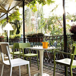 Bonheur Outdoor Floor Lamp by Serralunga - Outdoor Floor Lamps