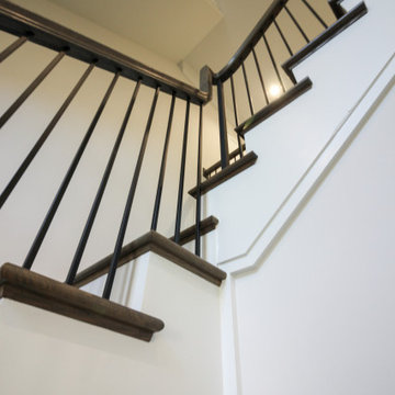 Project #82 | Three-Level Staircase with Extended Balcony