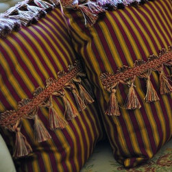 Rose Stipe - Decorative Pillows