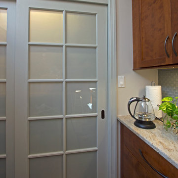Traditional Kitchen, Foyer & Porch - Silver Spring, MD