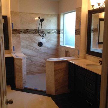 Tubs/ Showers