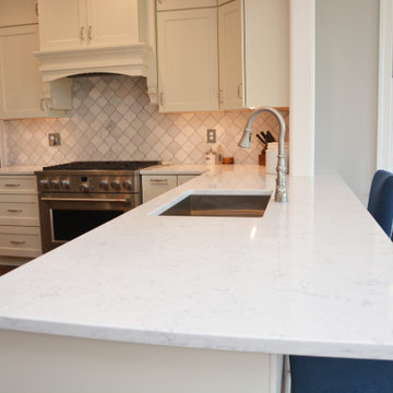 Who does kitchen remodeling in the Frederick area?